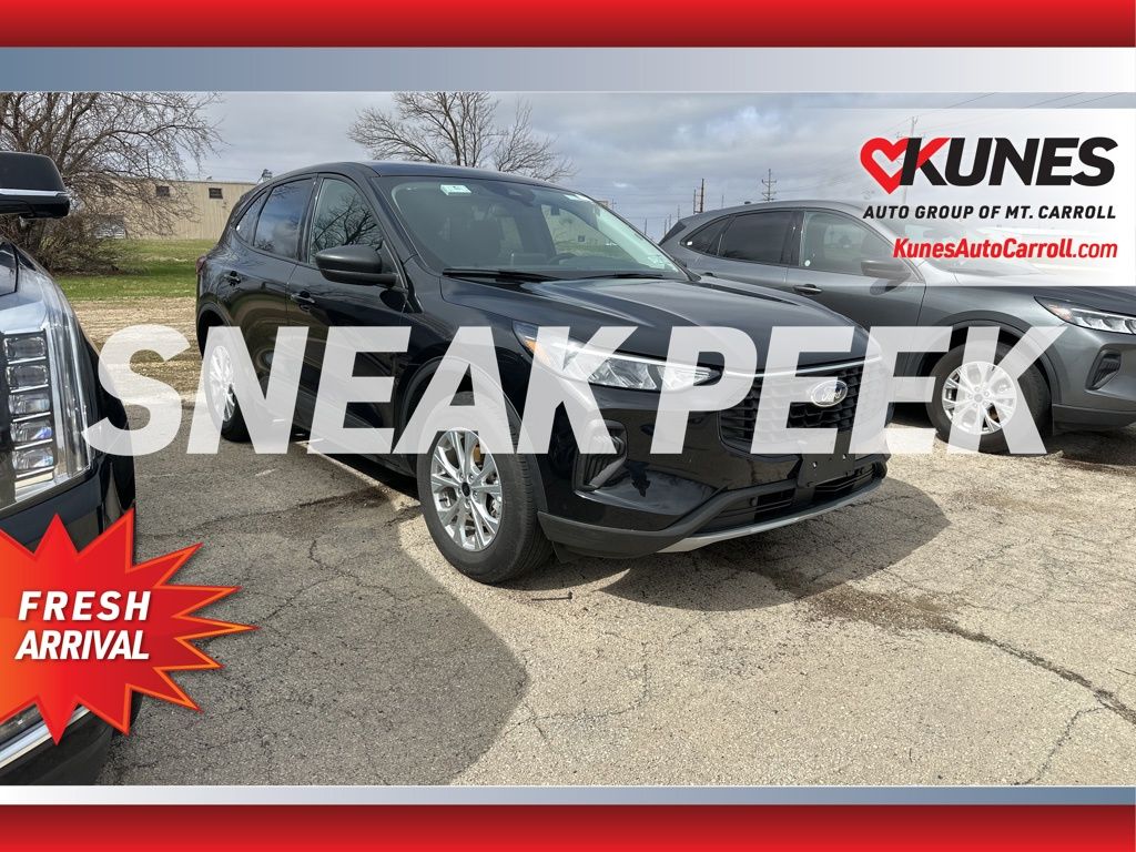 2025 Ford Escape Active