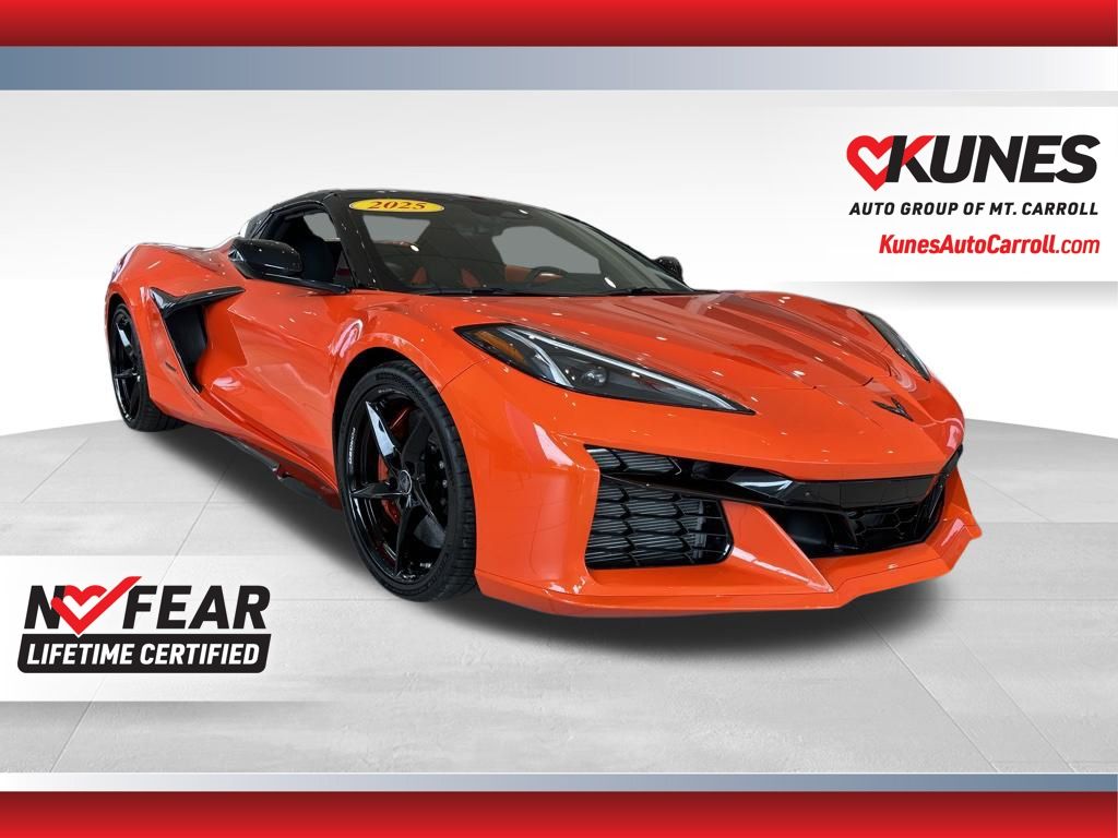 2025 Chevrolet Corvette E-Ray Convertible 3LZ's photo