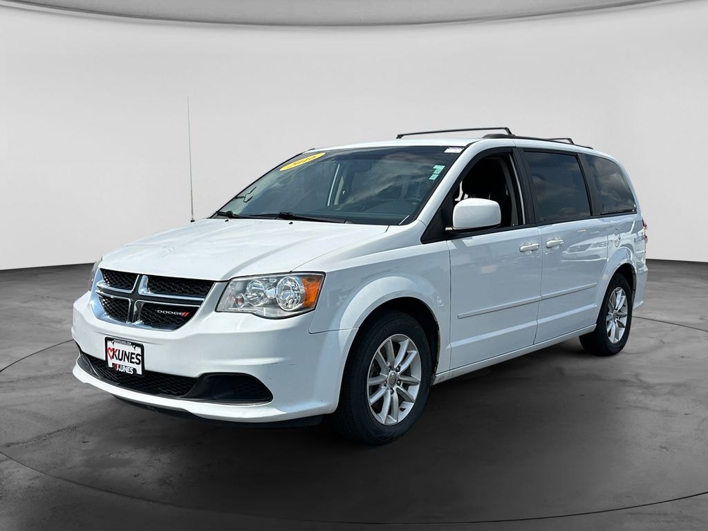 Used 2016 Dodge Grand Caravan SXT Minivan/Van