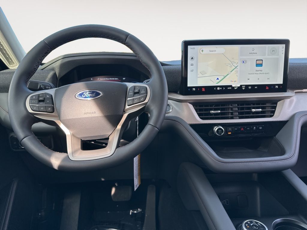 2026 Ford Explorer Active - Photo 9