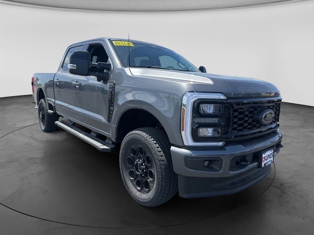 New 2026 Ford F-250SD Lariat Truck