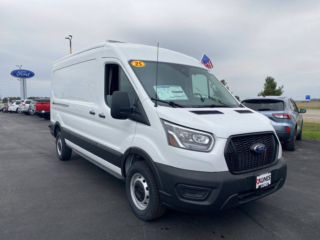 2025 Ford Transit photo 2
