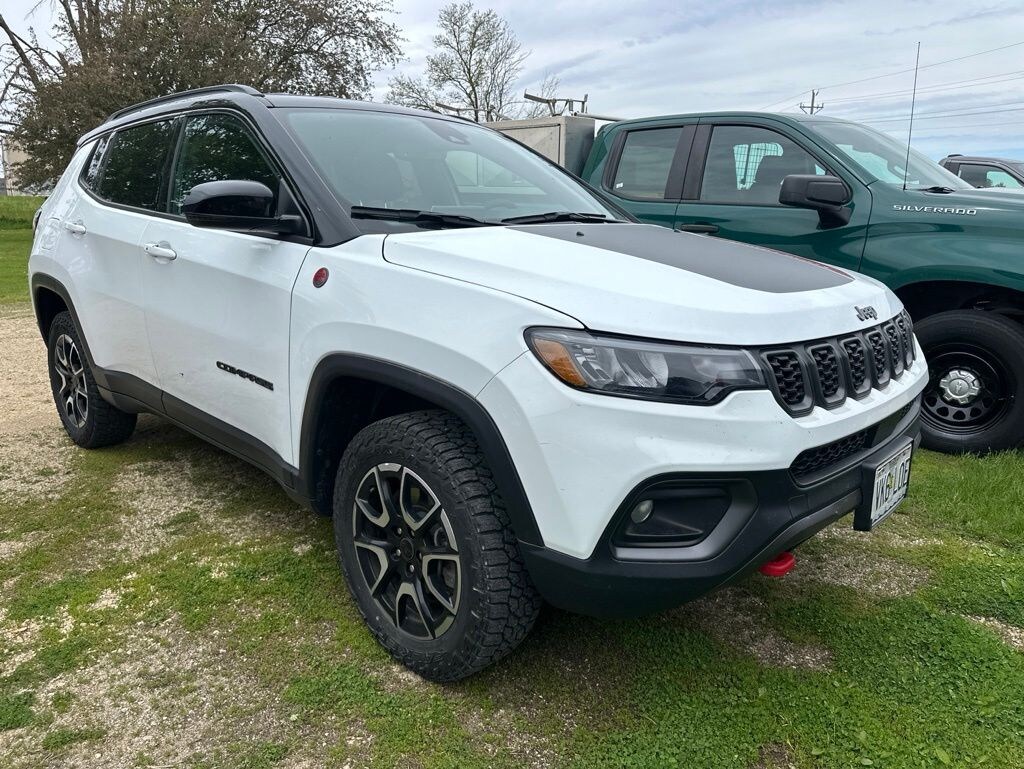 Certified 2025 Jeep Compass Trailhawk SUV