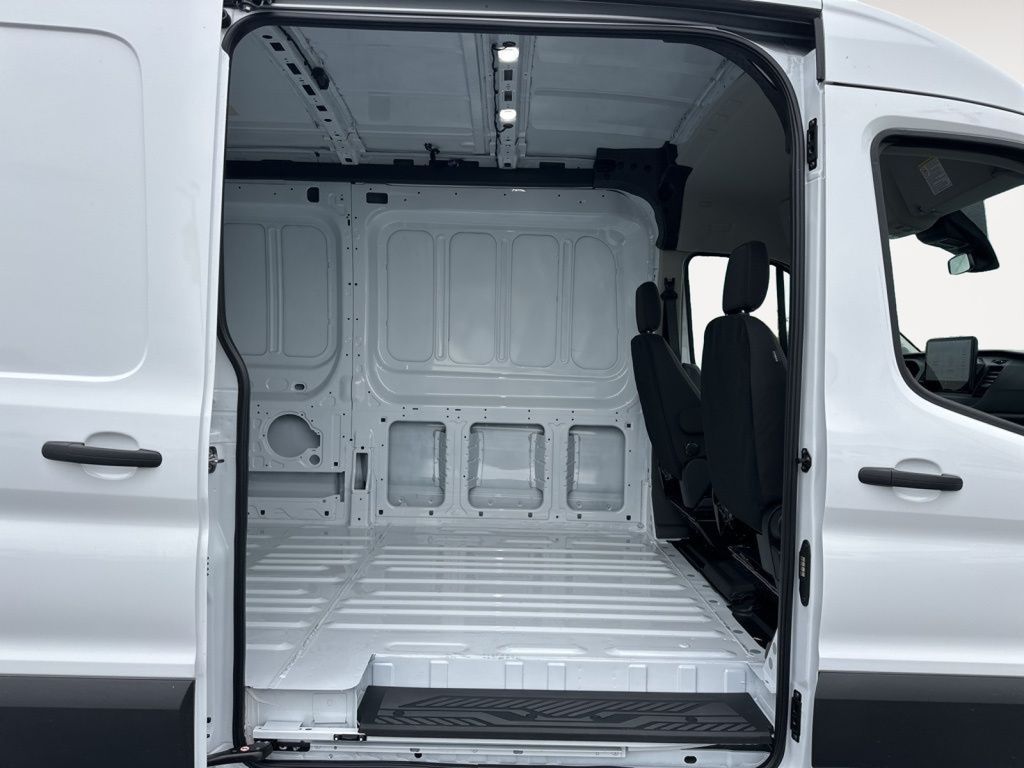 2026 Ford Transit Van Base - Photo 24