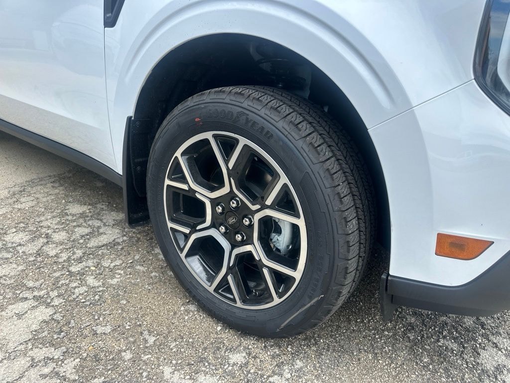 New 2026 Ford Maverick Lariat Truck