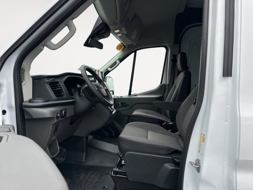 2026 Ford Transit Van Base - Photo 8