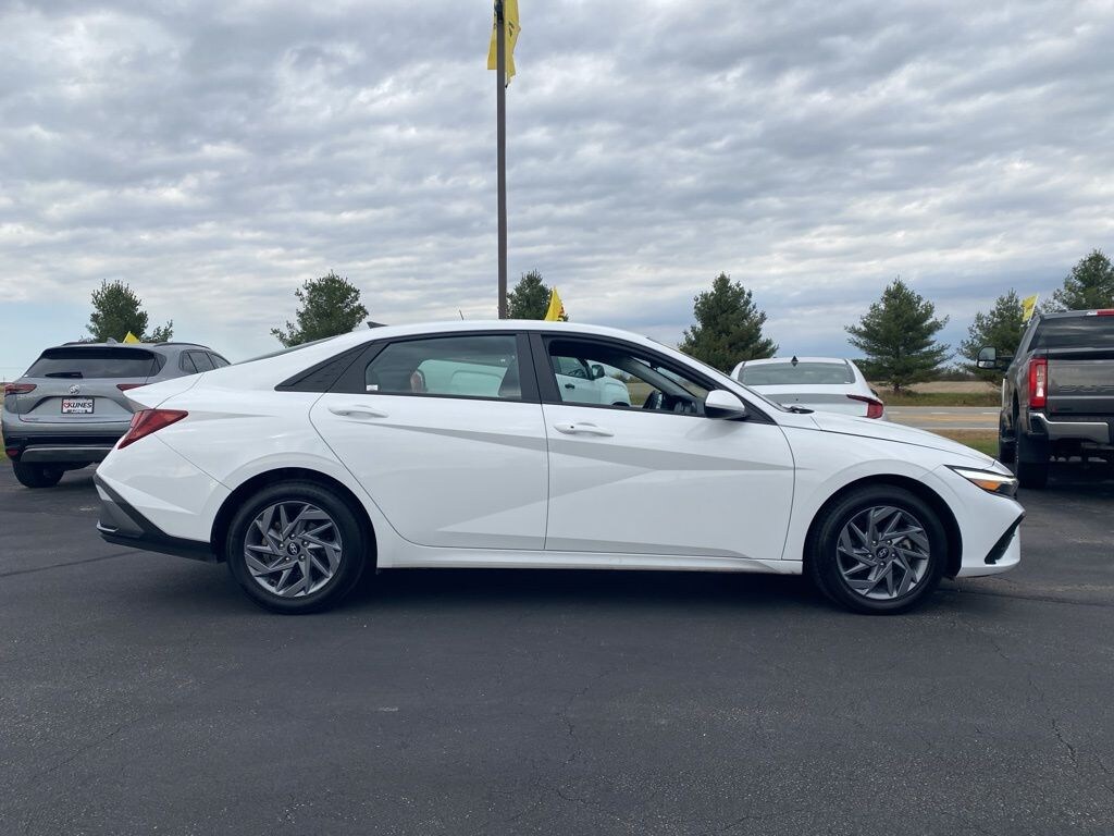 Certified 2024 Hyundai Elantra SEL Sedan