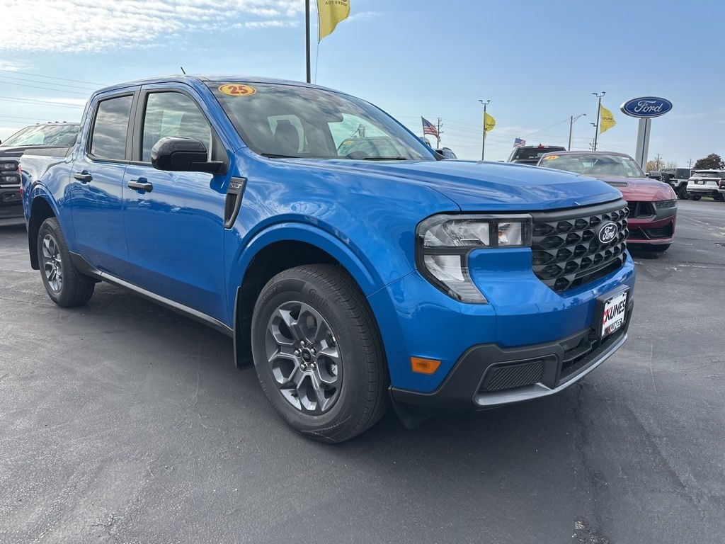 New 2025 Ford Maverick XLT Truck