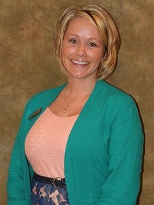 Staff member Kristina Kaecker from ID_f0d7fa5e9022