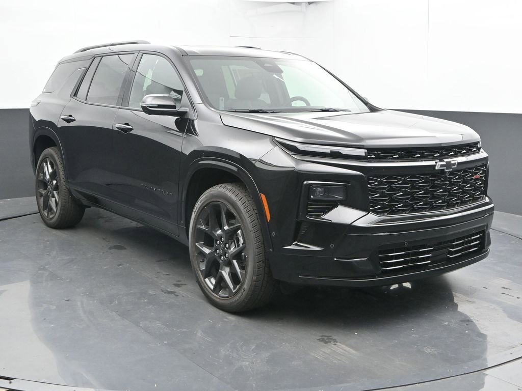 2026 Chevrolet Traverse RS photo 2
