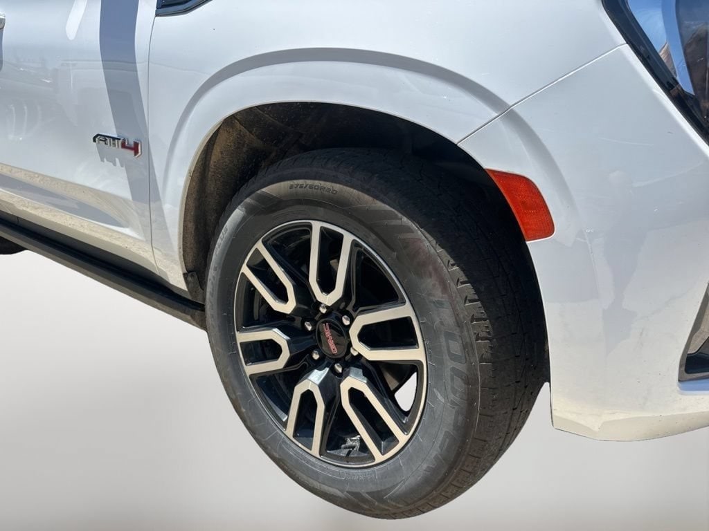 Used 2022 GMC Yukon XL AT4 SUV