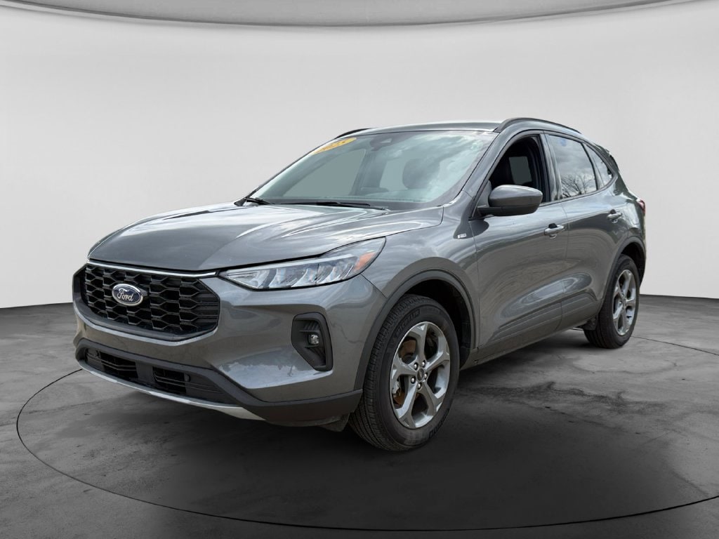 Used 2025 Ford Escape ST-Line Select