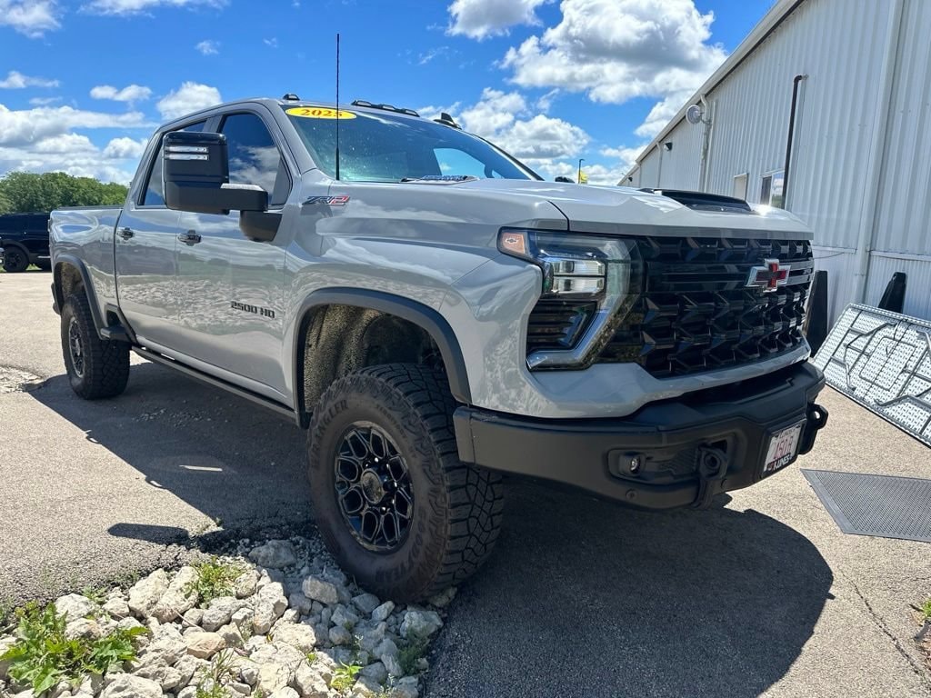 Used 2025 Chevrolet Silverado 2500 HD ZR2 Truck