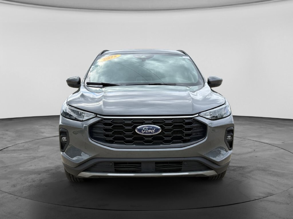 Used 2025 Ford Escape ST-Line Select