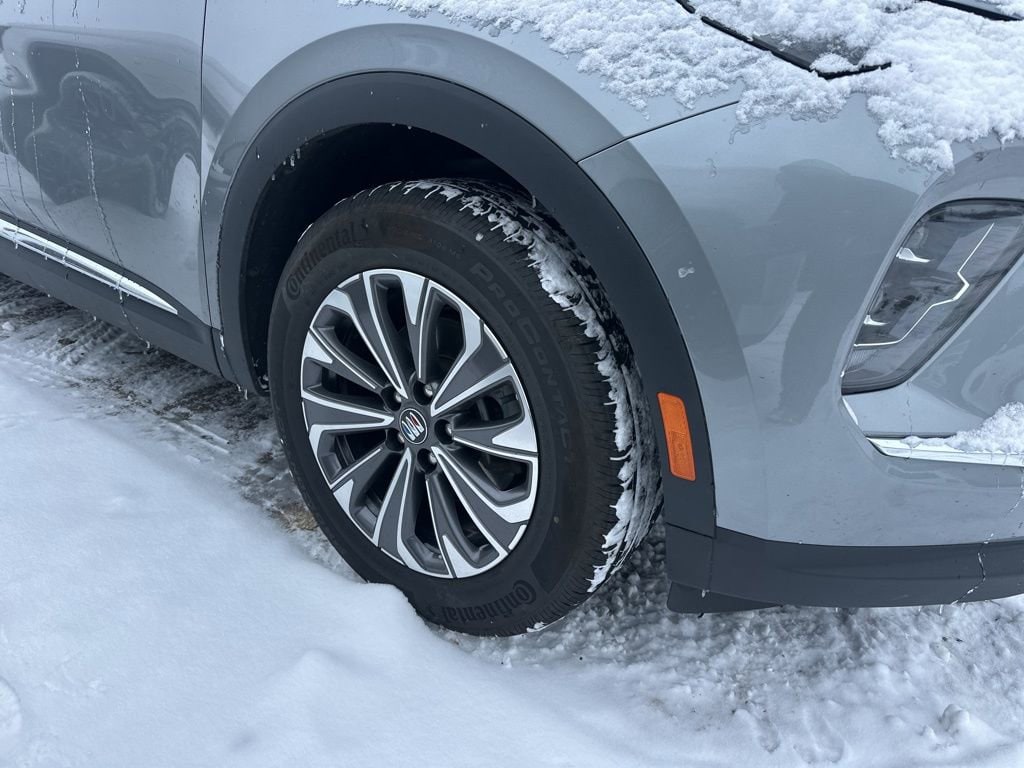 Used 2024 Buick Envision Preferred SUV