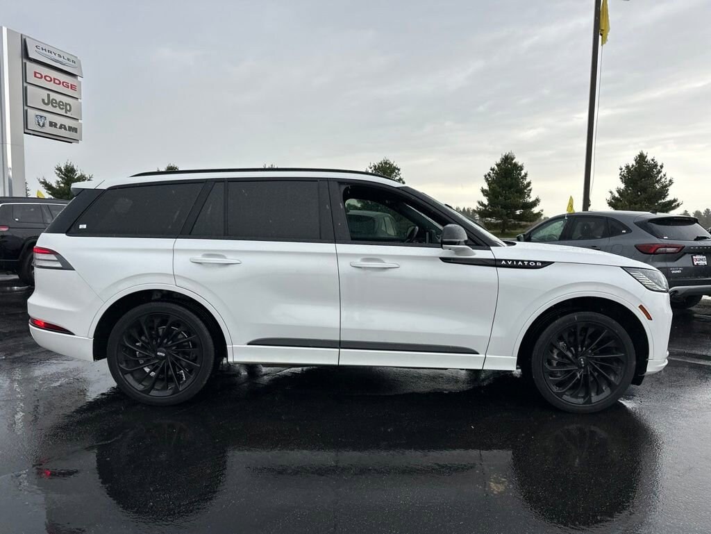 Used 2025 Lincoln Aviator Reserve