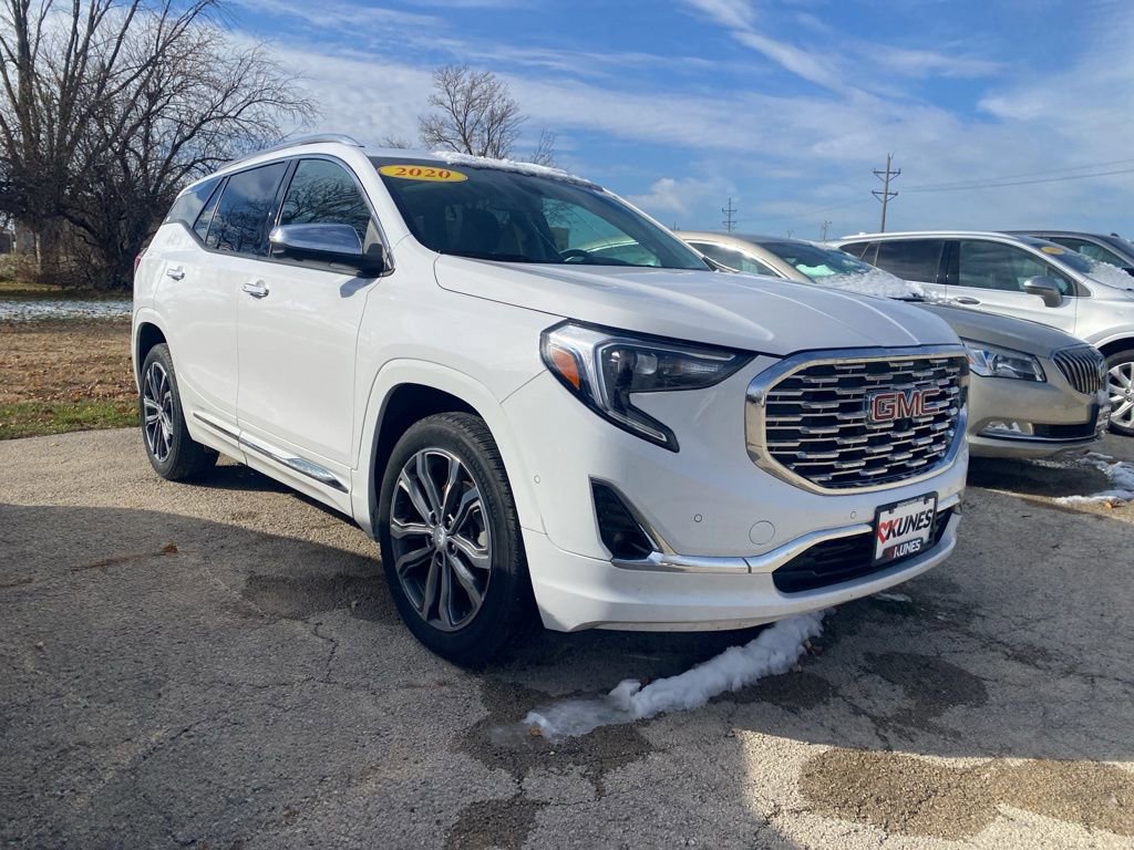2020 Gmc Terrain Denali photo 2