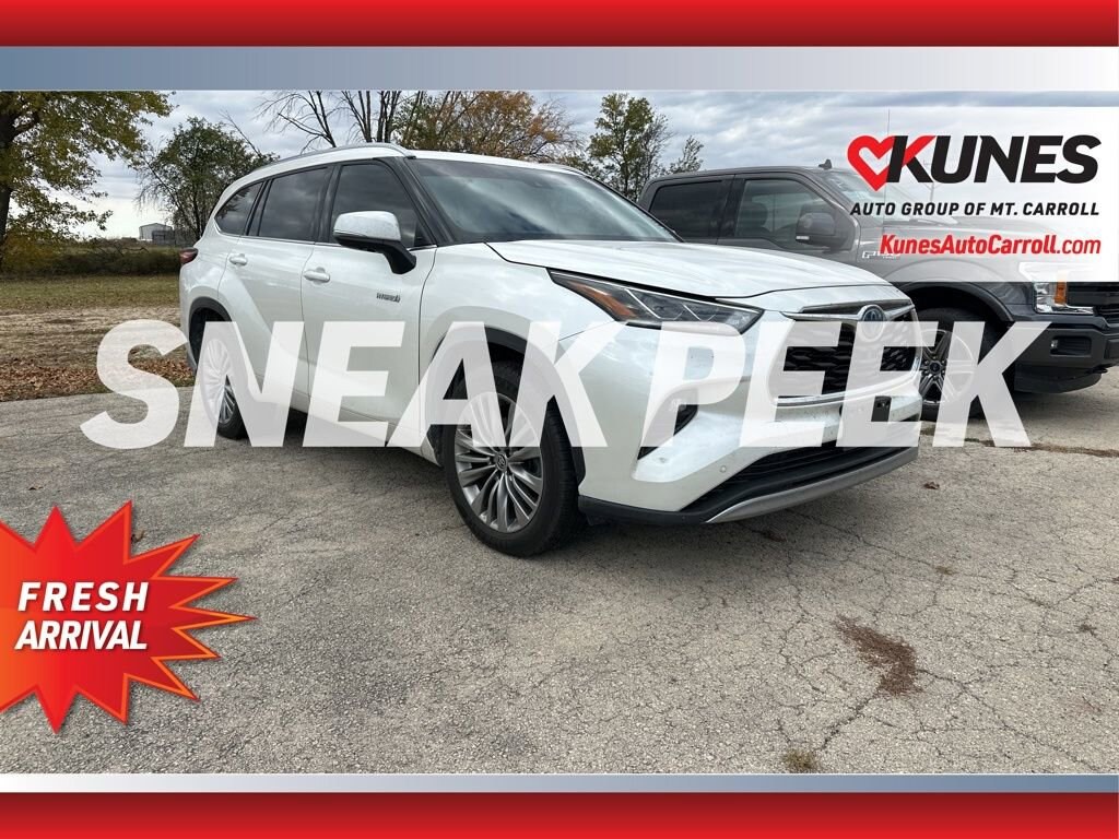 Used 2020 Toyota Highlander Hybrid Platinum