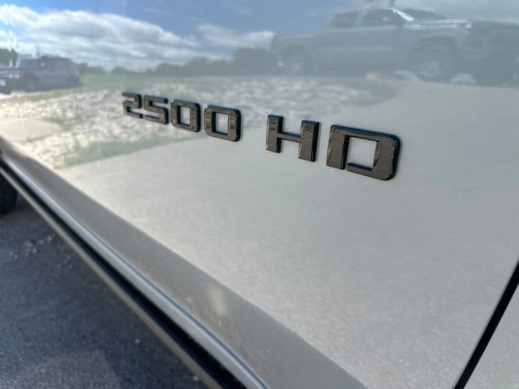 Used 2025 Chevrolet Silverado 2500 HD ZR2 Truck
