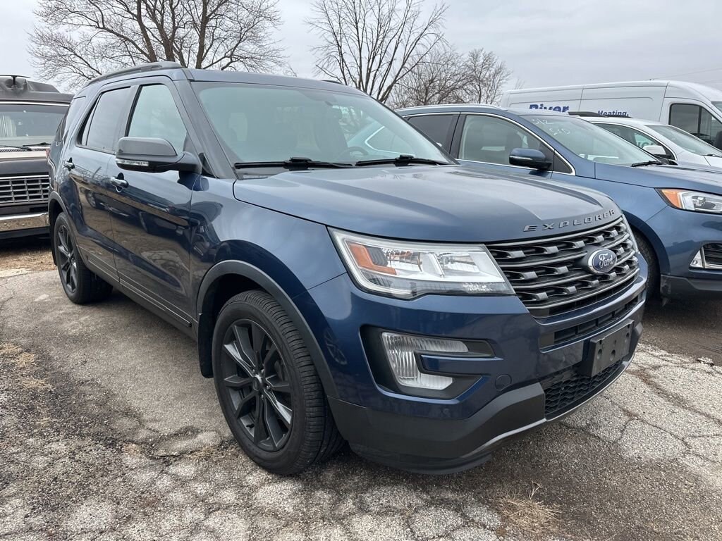 Used 2017 Ford Explorer XLT