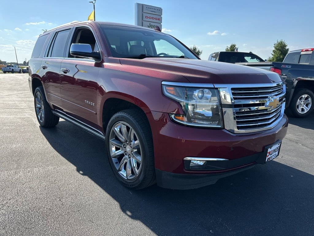 2018 Chevrolet Tahoe Premier photo 2