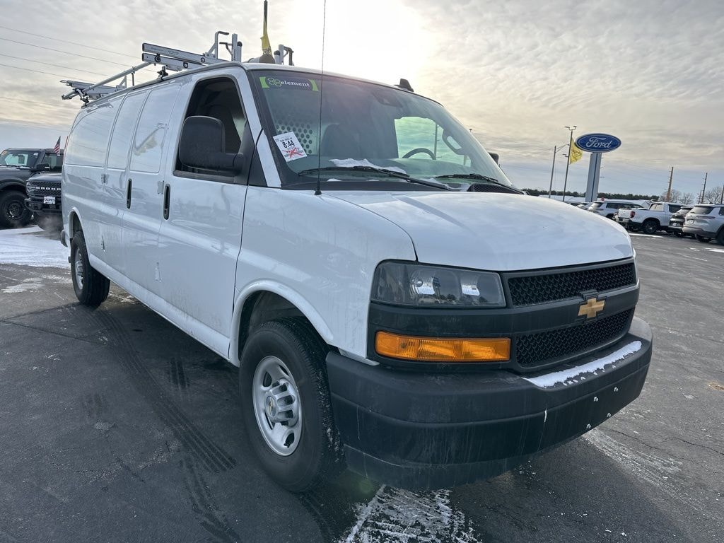 Used 2025 Chevrolet Express Cargo 2500 Work Van Van Cargo Van