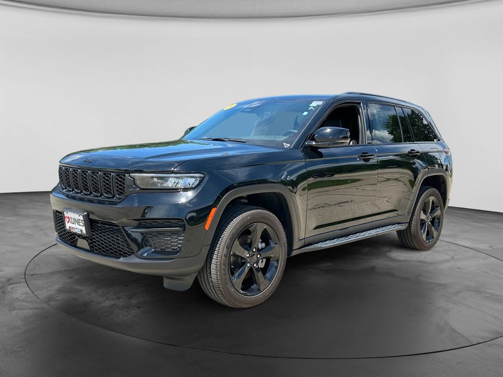 New 2025 Jeep Grand Cherokee Altitude X Sport Utility