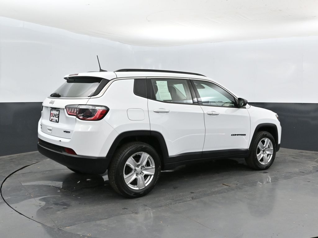 Used 2022 Jeep Compass Latitude SUV