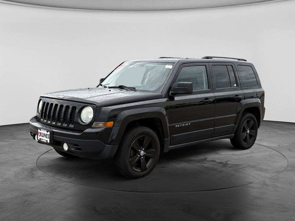 Used 2013 Jeep Patriot Latitude SUV