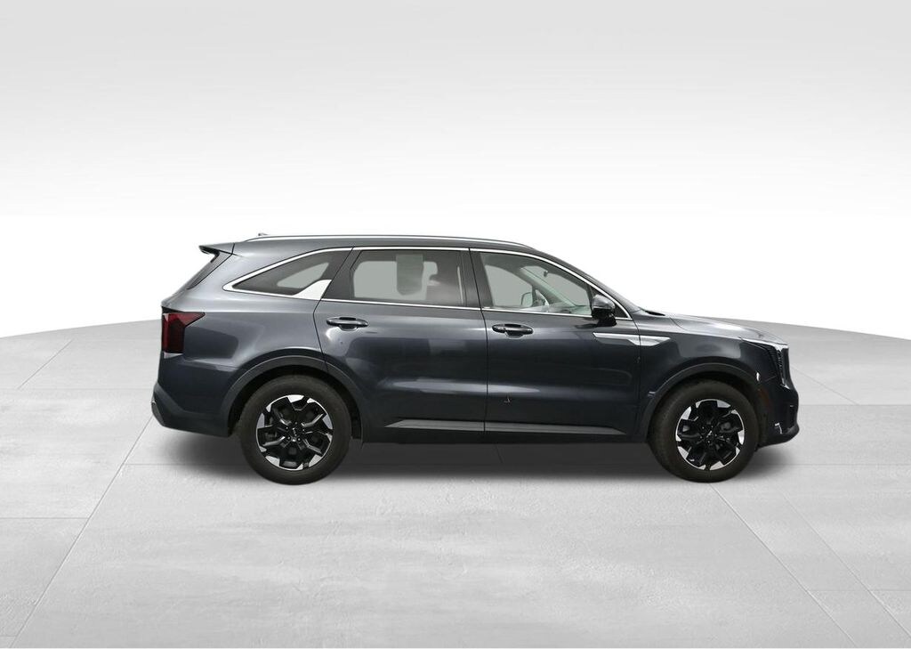 Used 2024 Kia Sorento S SUV