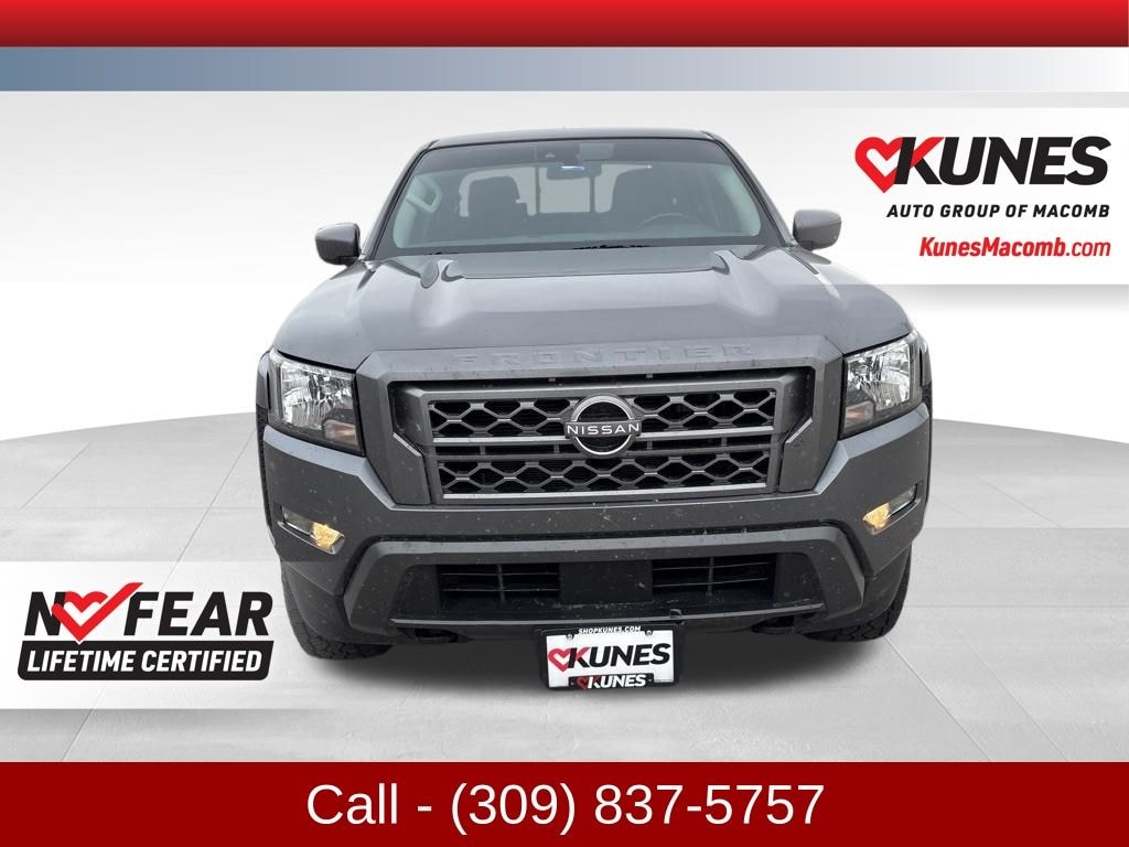 Used 2022 Nissan Frontier SV Truck Crew Cab