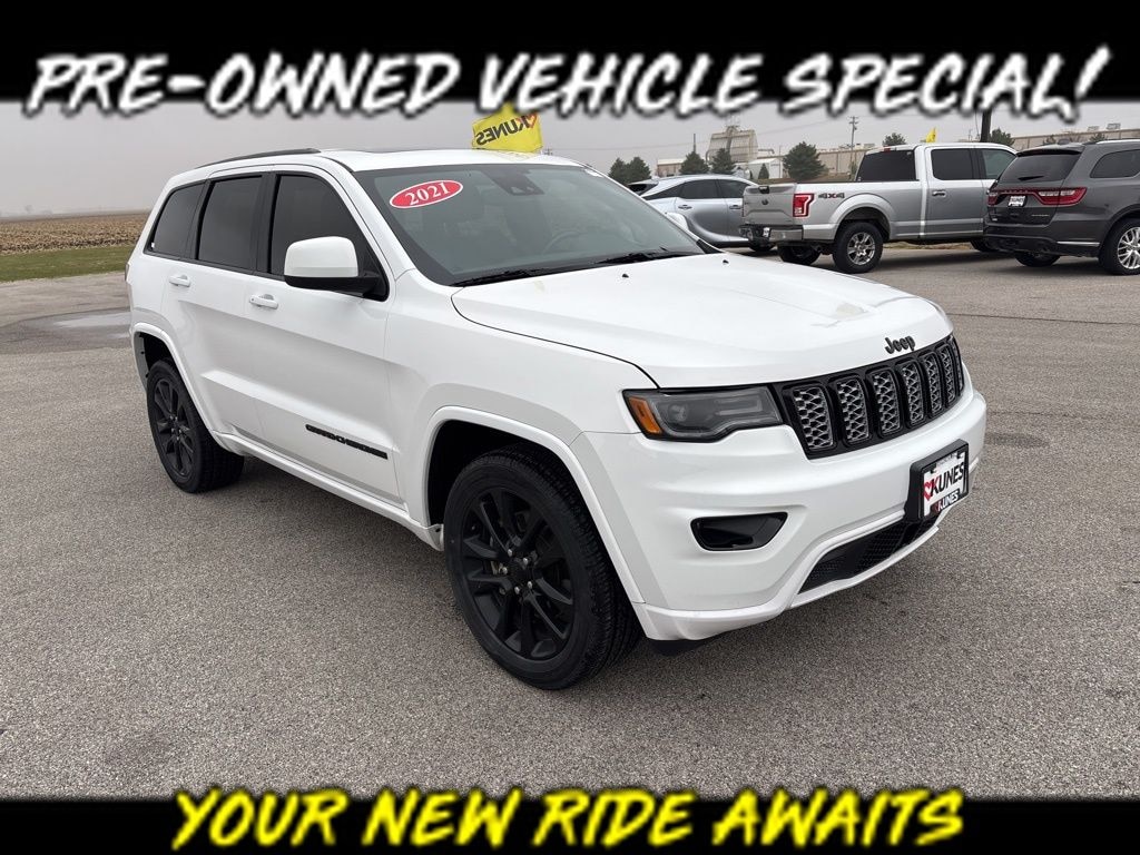 Used 2021 Jeep Grand Cherokee Laredo SUV