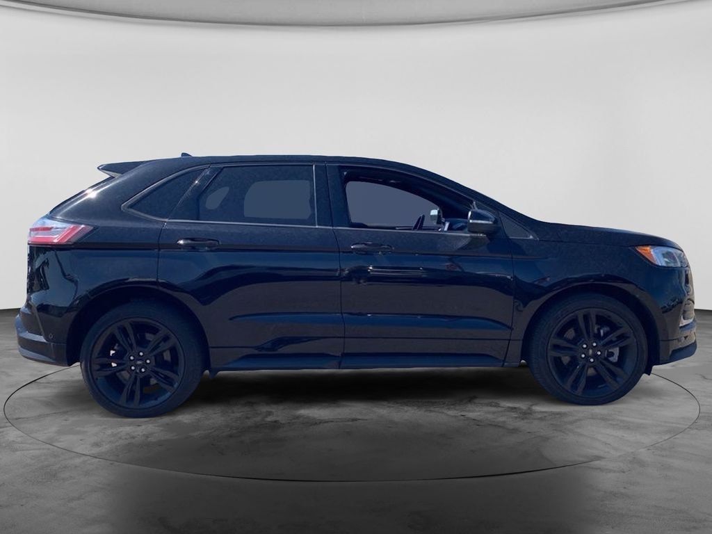 Used 2022 Ford Edge ST SUV