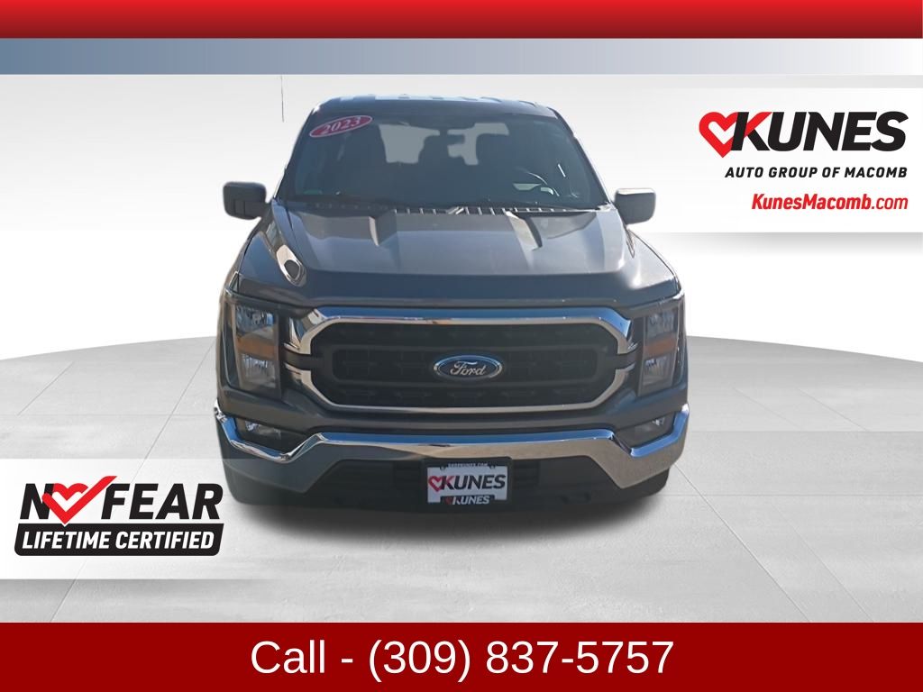 2023 Ford F-150 XLT photo 2