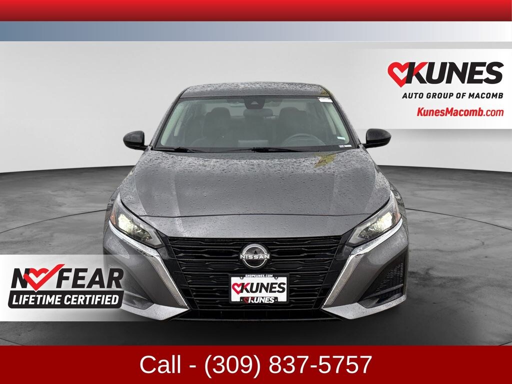Used 2024 Nissan Altima 2.5 SV Sedan