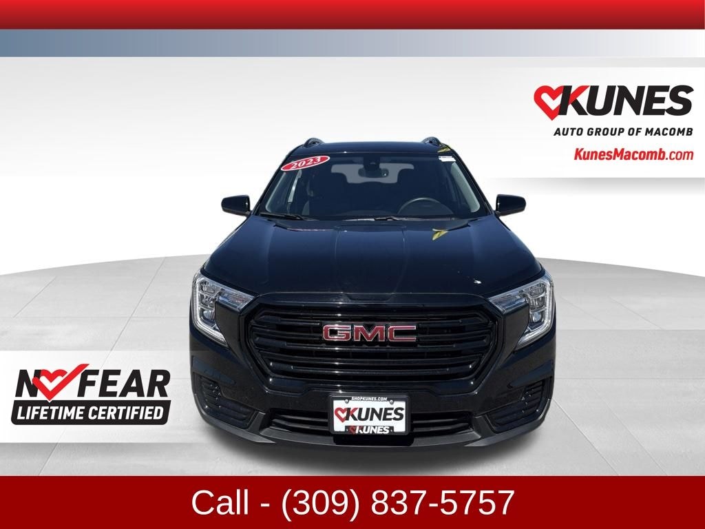 Used 2023 GMC Terrain SLE SUV