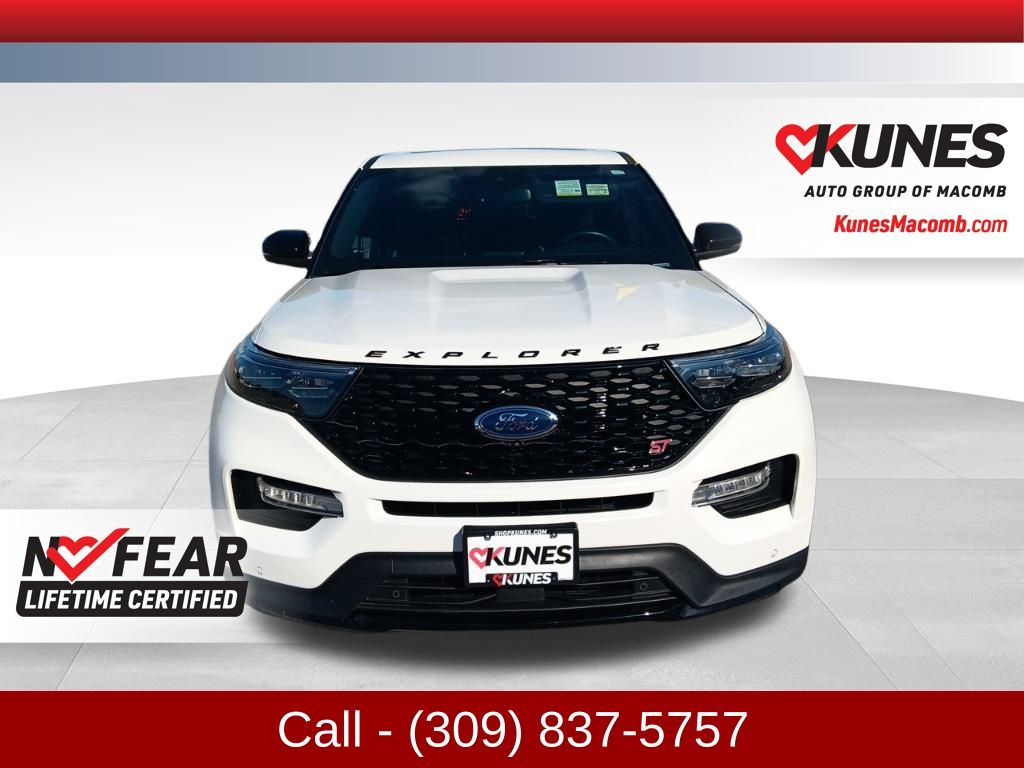 2022 Ford Explorer ST photo 2