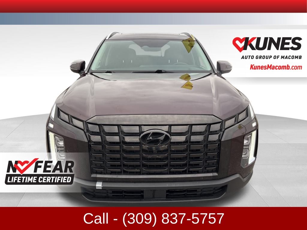2024 Hyundai Palisade Limited photo 2
