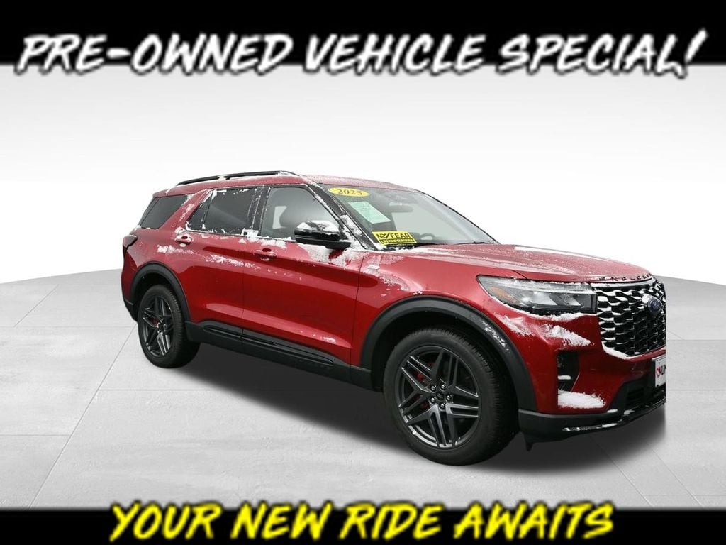 Used 2025 Ford Explorer ST-Line SUV