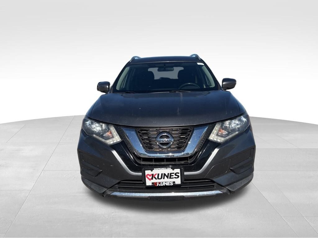 Used 2017 Nissan Rogue SV SUV