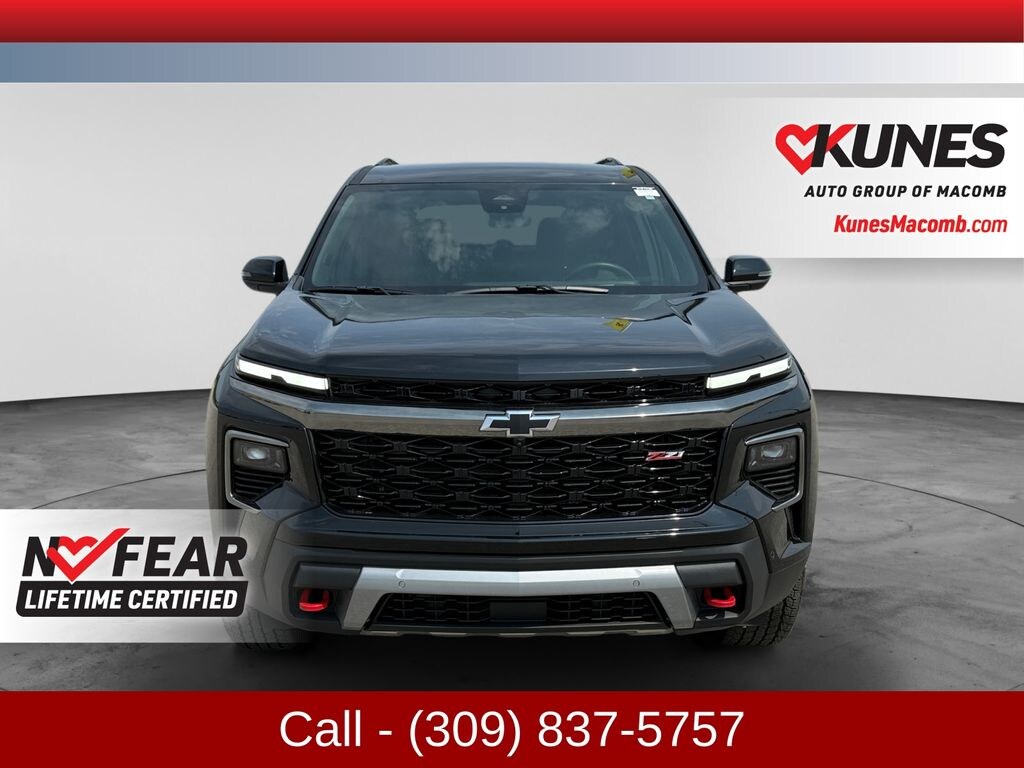 Used 2024 Chevrolet Traverse Z71 SUV