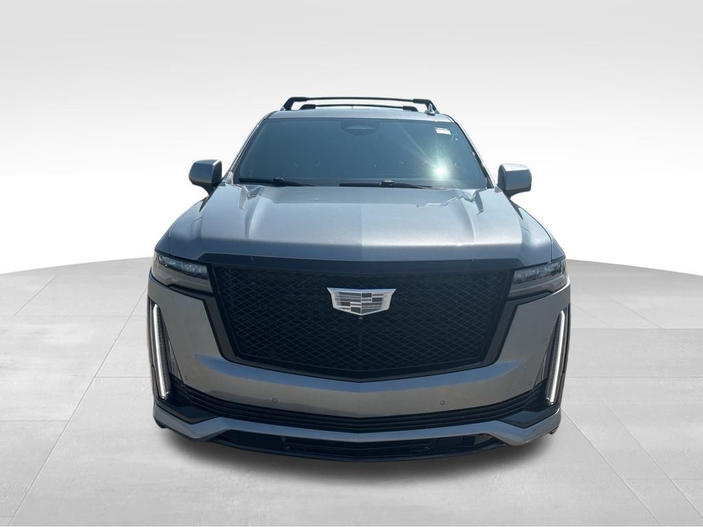 2022 Cadillac Escalade ESV Sport photo 2