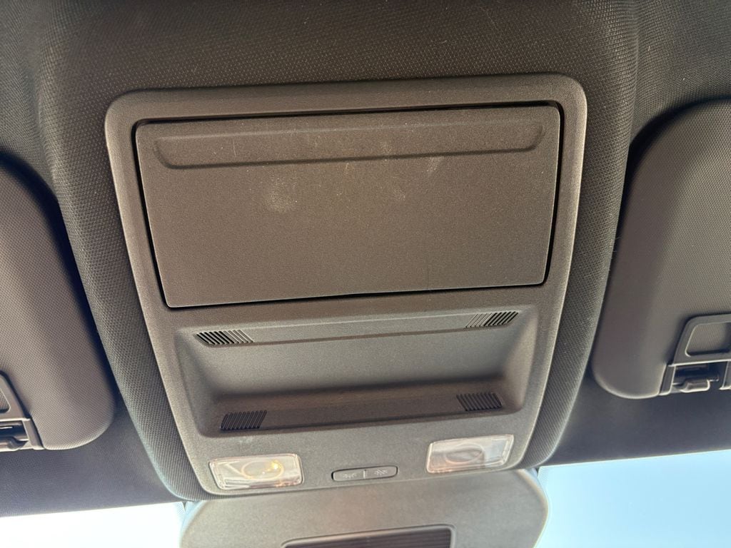 2025 Ford Escape ST-Line Select - Photo 49