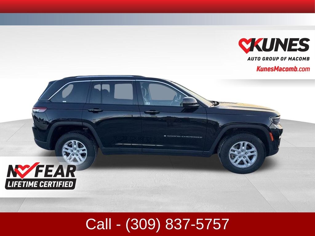 Used 2023 Jeep Grand Cherokee Laredo SUV
