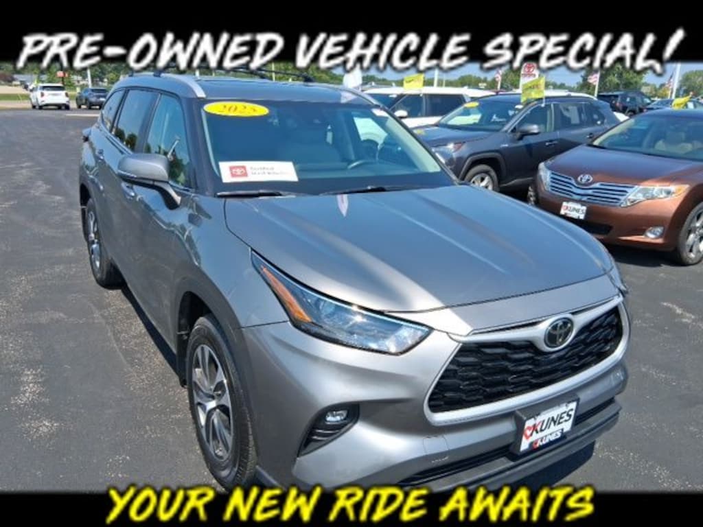 Used 2025 Toyota Highlander XLE SUV
