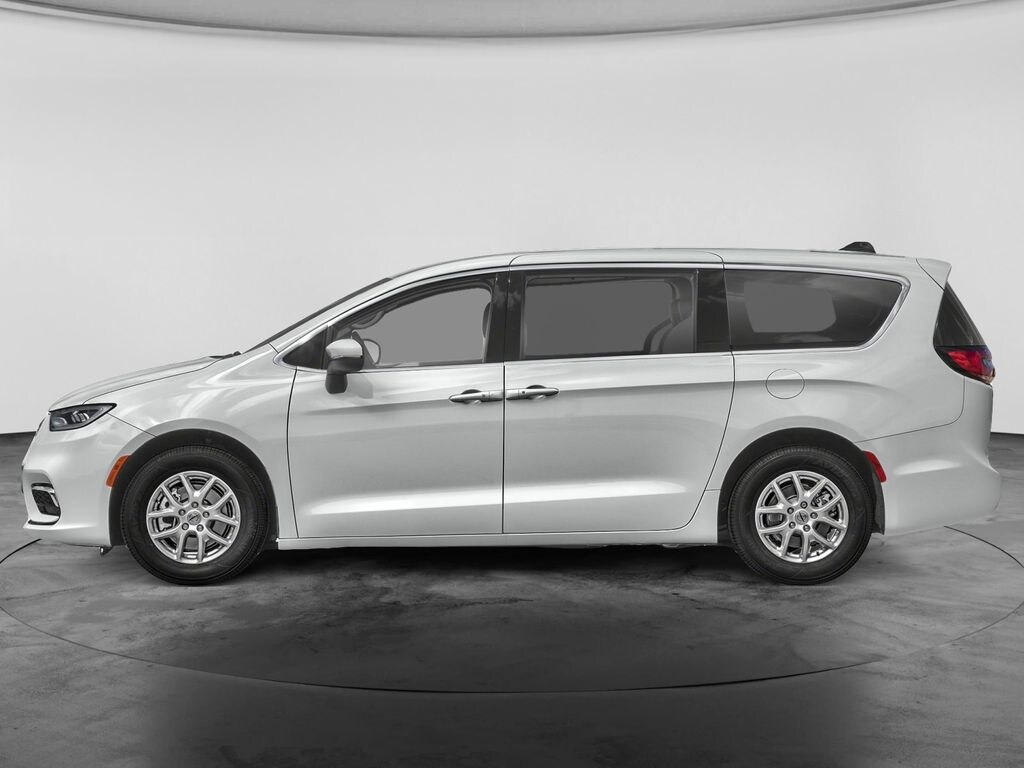 Used 2024 Chrysler Pacifica Touring L Van Passenger Van