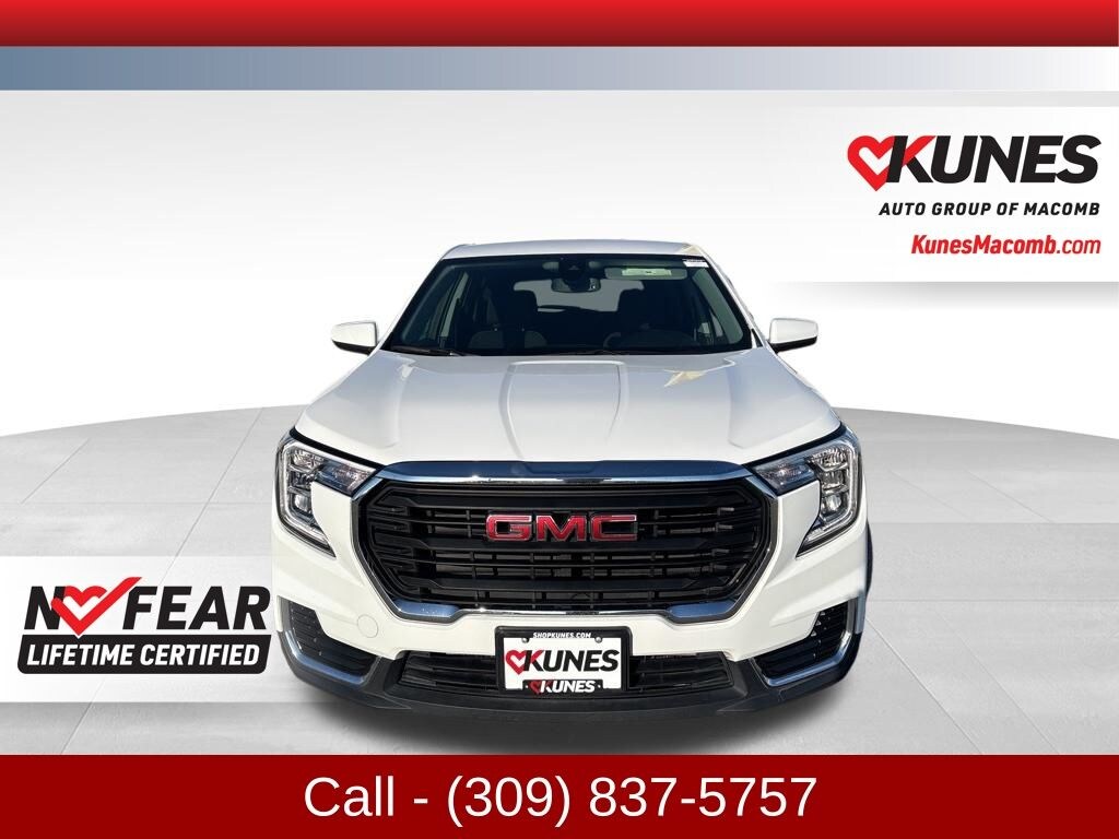 Used 2024 GMC Terrain SLE SUV