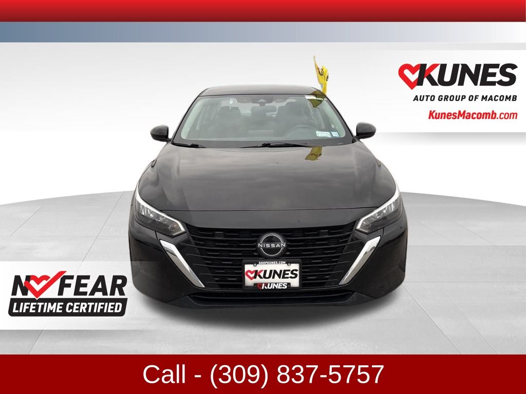 2024 Nissan Sentra SV photo 2