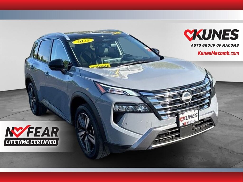 Used 2025 Nissan Rogue SL SUV