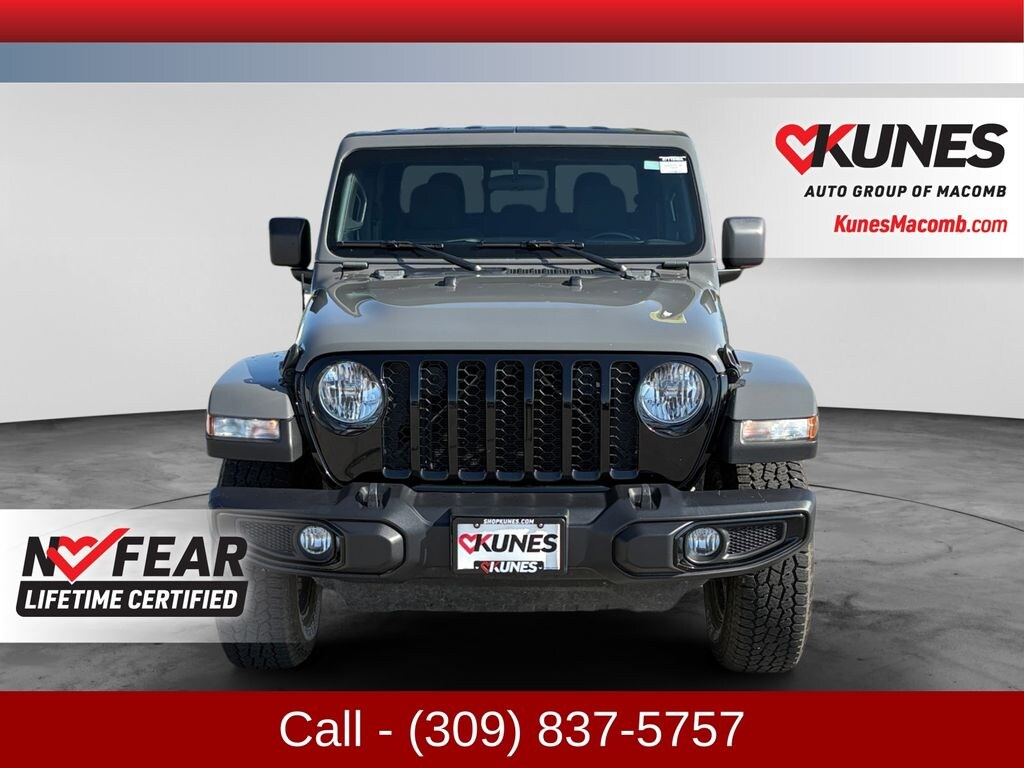 Used 2021 Jeep Gladiator Sport Truck Crew Cab